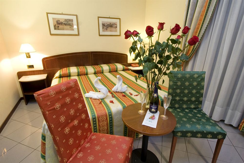 Hotel Londra Alexandrie Extérieur photo